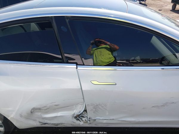 2018 TESLA MODEL 3 LONG RANGE/PERFORMANCE