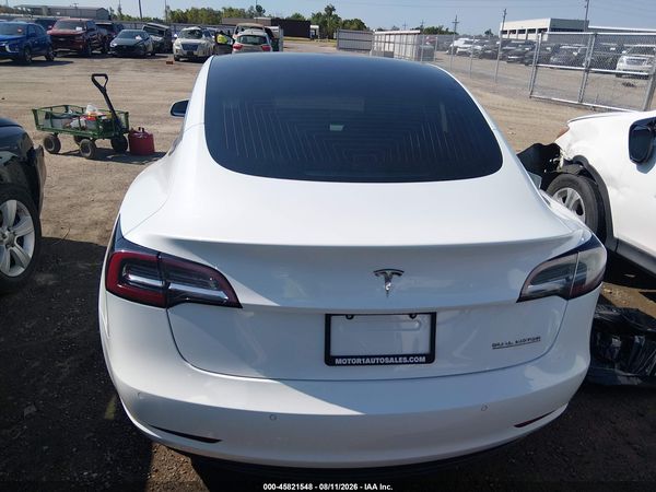 2018 TESLA MODEL 3 LONG RANGE/PERFORMANCE