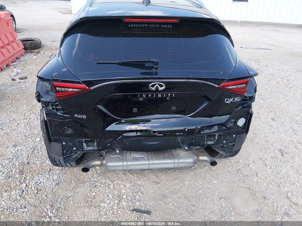 2017 INFINITI QX30 PREMIUM
