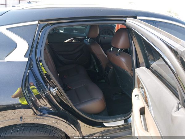 2017 INFINITI QX30 PREMIUM