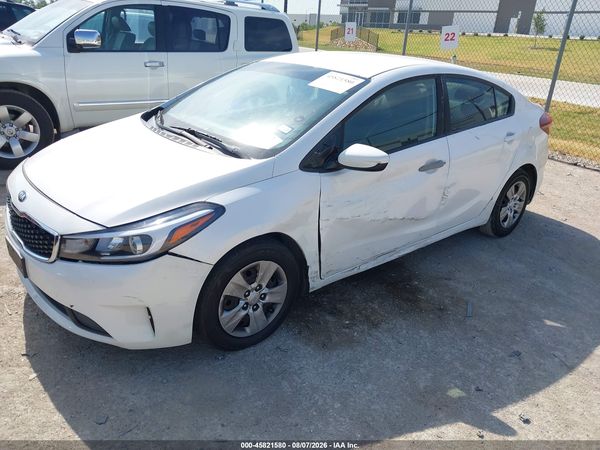 2017 KIA FORTE LX