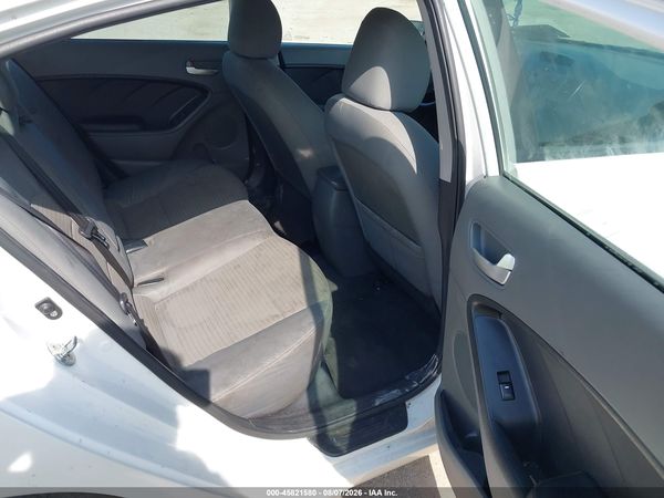 2017 KIA FORTE LX
