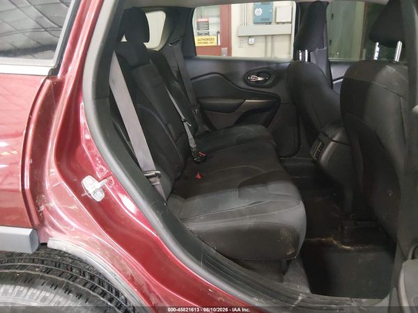 2019 JEEP CHEROKEE LATITUDE 4X4