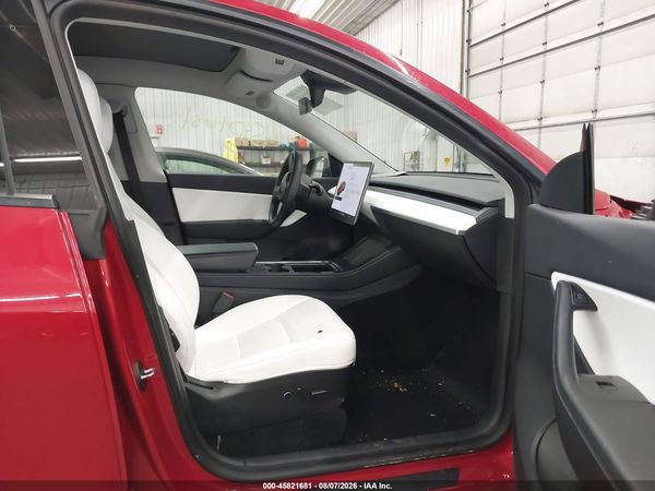 2021 TESLA MODEL Y