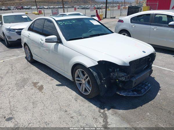 2013 MERCEDES-BENZ C 250 SPORT