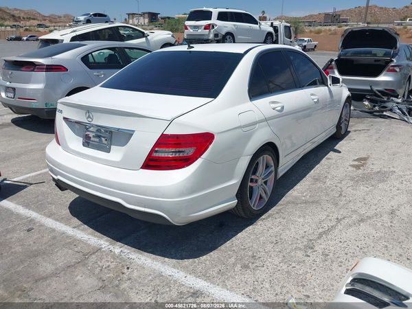 2013 MERCEDES-BENZ C 250 SPORT