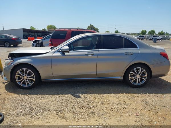 2016 MERCEDES-BENZ C 300 C300