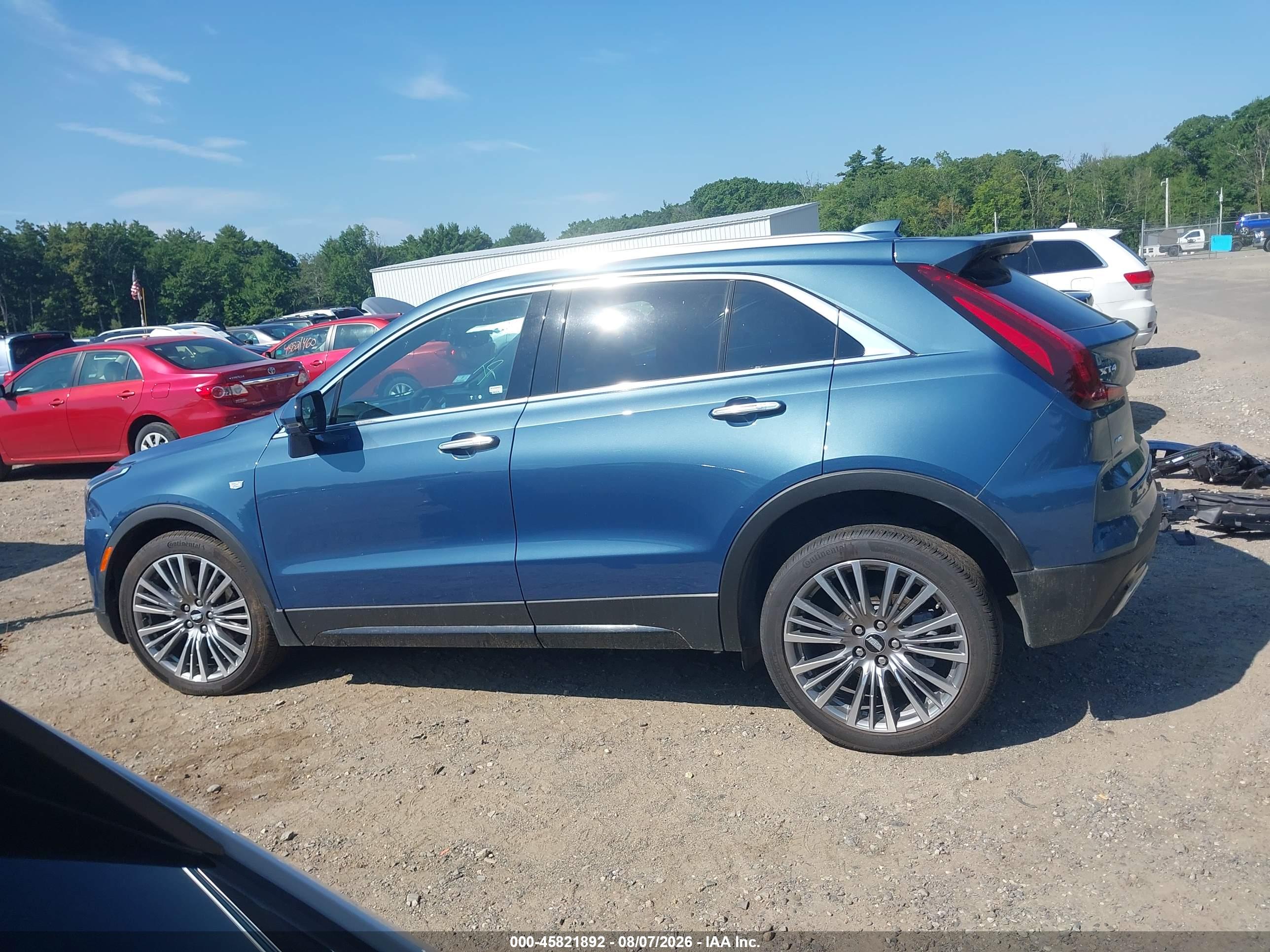 2025 CADILLAC XT4 AWD PREMIUM LUXURY