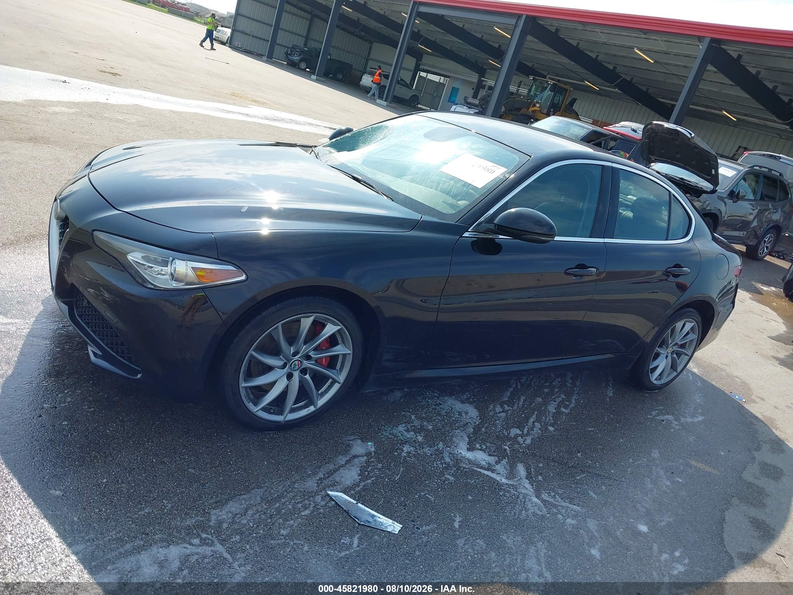 2017 ALFA ROMEO GIULIA AWD