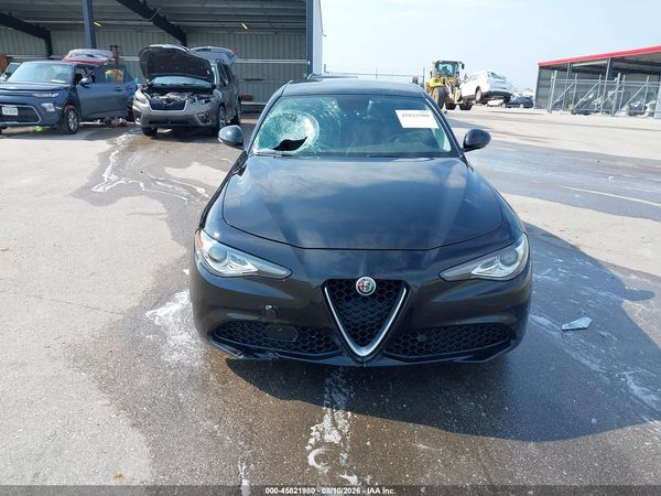 2017 ALFA ROMEO GIULIA AWD