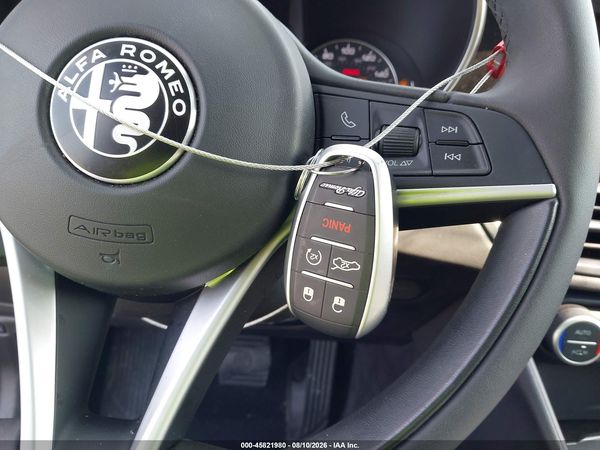 2017 ALFA ROMEO GIULIA AWD