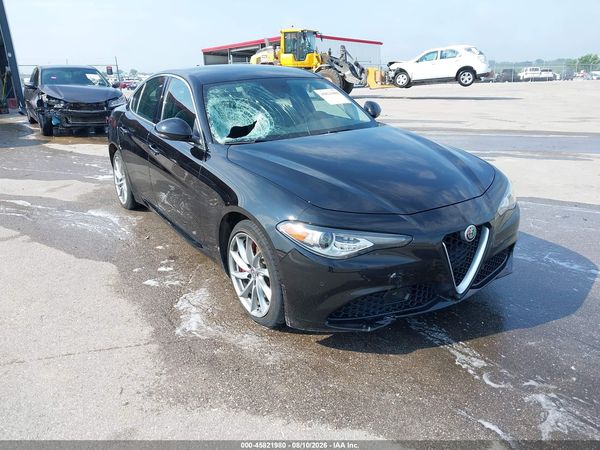 2017 ALFA ROMEO GIULIA AWD