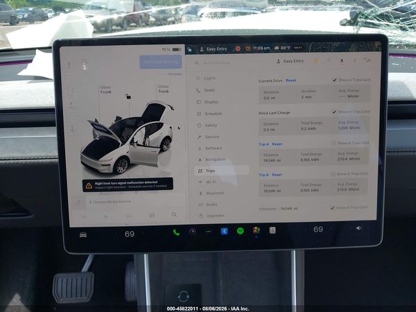 2026 TESLA MODEL Y