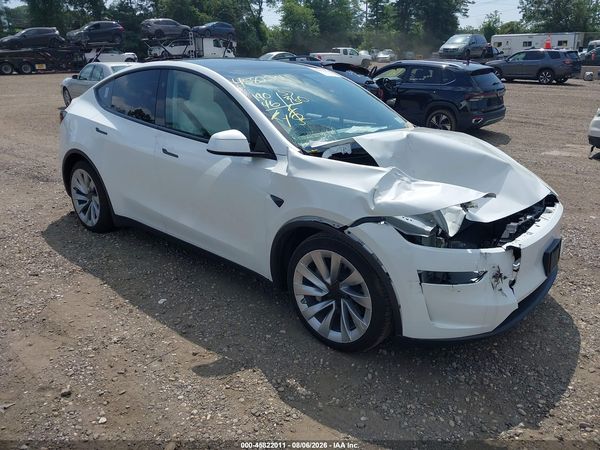 2026 TESLA MODEL Y