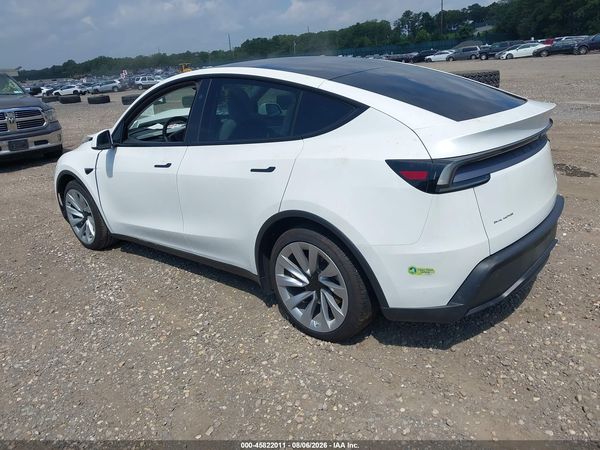 2026 TESLA MODEL Y