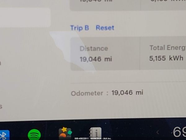 2026 TESLA MODEL Y