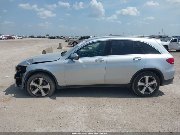 2017 MERCEDES-BENZ GLC 300