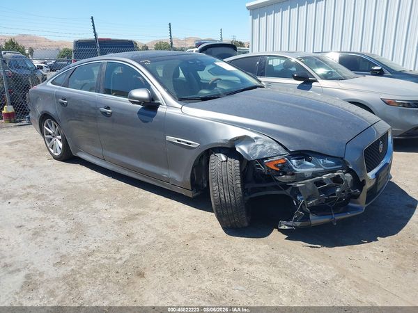 2018 JAGUAR XJ R-SPORT