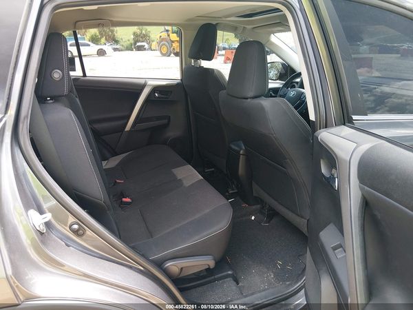 2017 TOYOTA RAV4 XLE