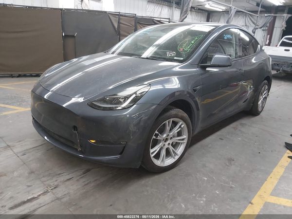2023 TESLA MODEL Y — I2