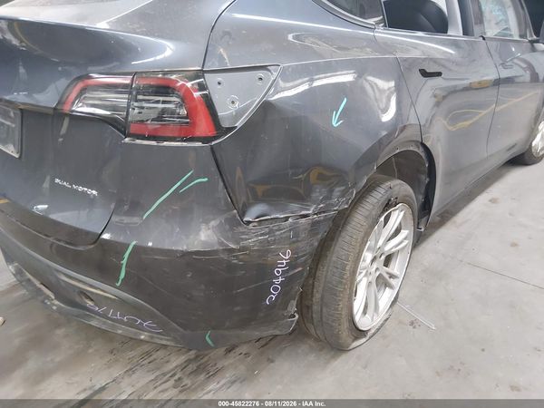 2023 TESLA MODEL Y — I13