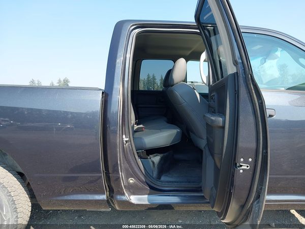 2017 RAM 1500 TRADESMAN  4X2 6'4 BOX