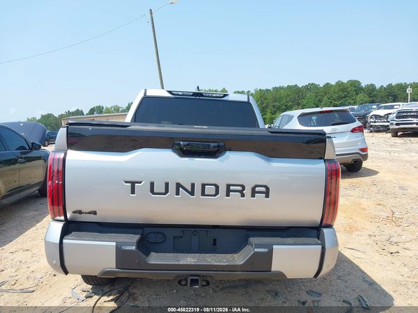 2025 TOYOTA TUNDRA PLATINUM