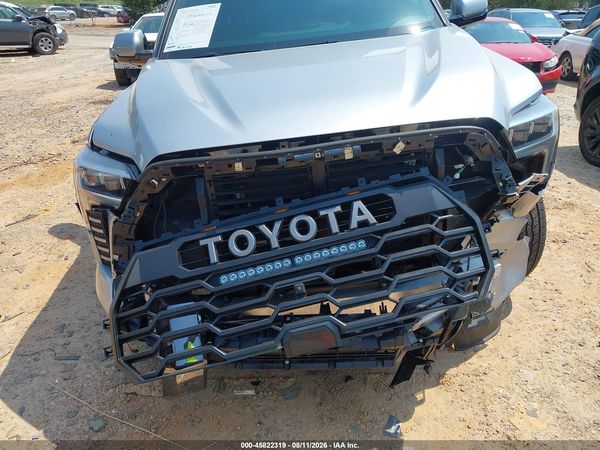 2025 TOYOTA TUNDRA PLATINUM