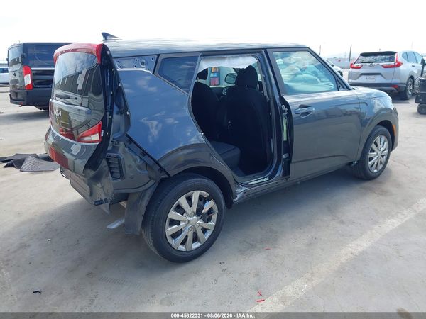 2022 KIA SOUL LX