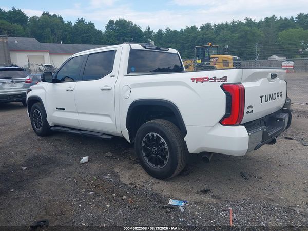 2024 TOYOTA TUNDRA SR5