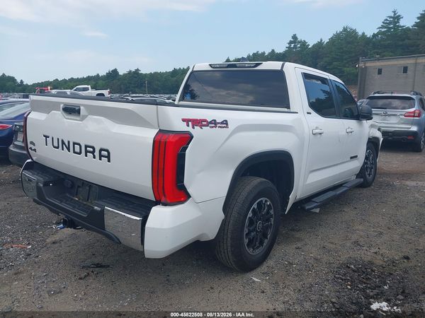 2024 TOYOTA TUNDRA SR5