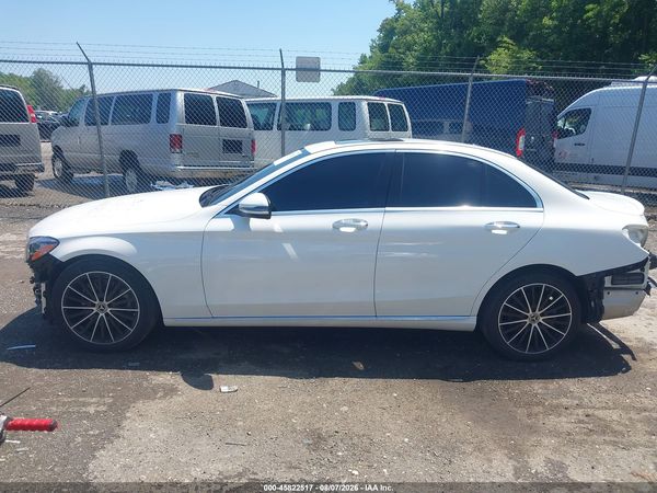 2019 MERCEDES-BENZ C 300 C300