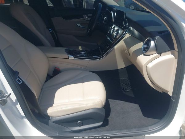 2019 MERCEDES-BENZ C 300 C300