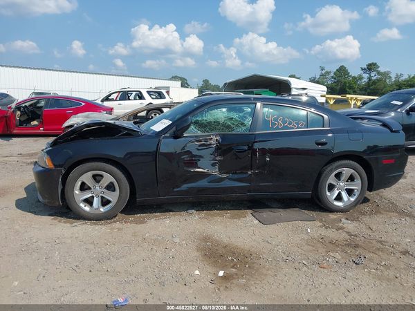 2014 DODGE CHARGER SE