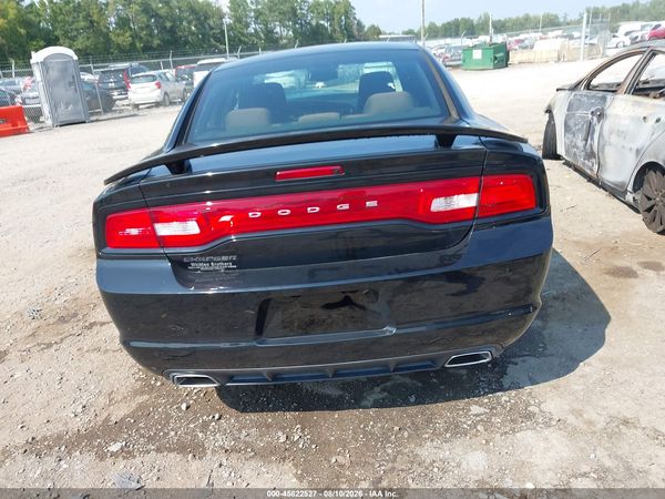 2014 DODGE CHARGER SE