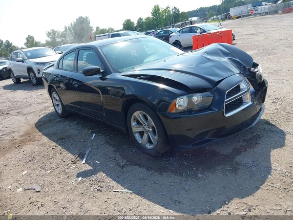2014 DODGE CHARGER SE