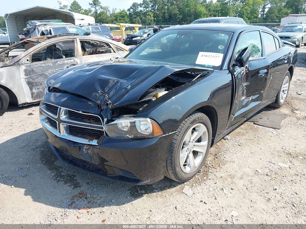 2014 DODGE CHARGER SE