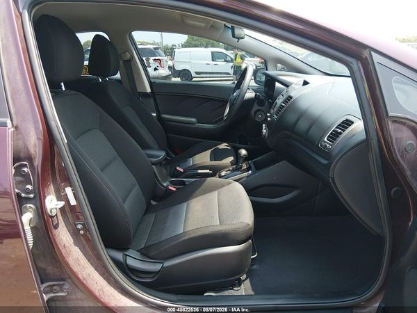 2017 KIA FORTE LX