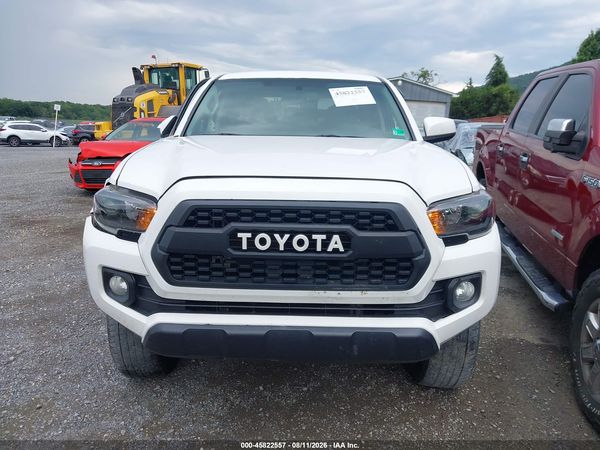 2017 TOYOTA TACOMA SR5 V6