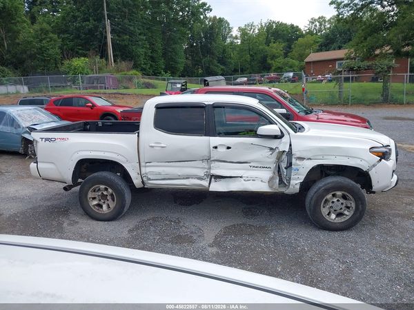 2017 TOYOTA TACOMA SR5 V6