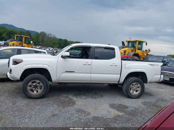 2017 TOYOTA TACOMA SR5 V6