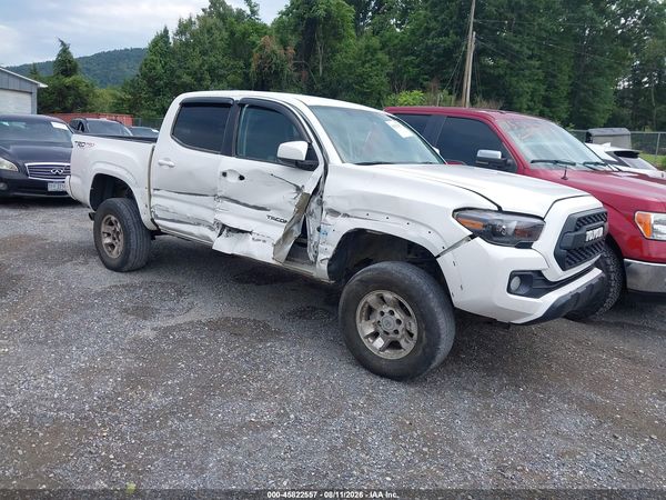 2017 TOYOTA TACOMA SR5 V6