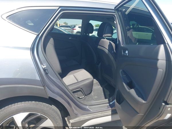 2017 HYUNDAI TUCSON SPORT