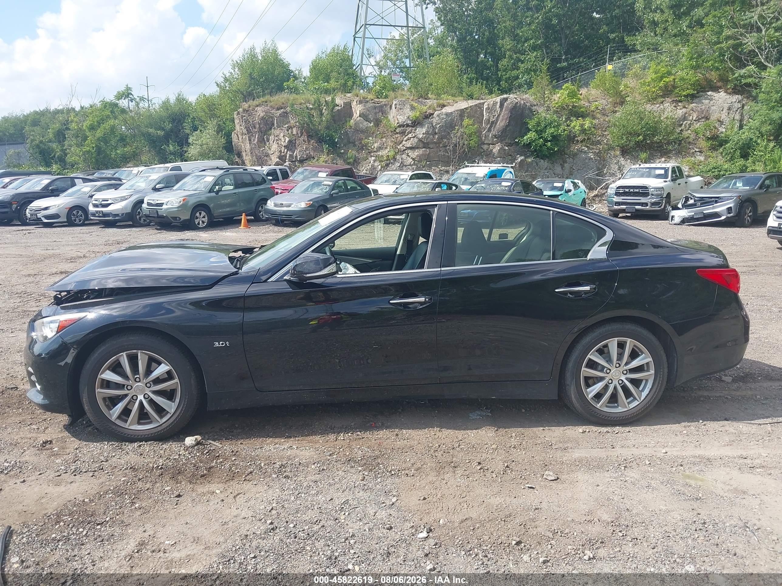 2016 INFINITI Q50 3.0T PREMIUM
