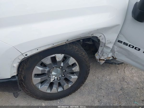 2022 CHEVROLET SILVERADO 2500HD 4WD  STANDARD BED CUSTOM — I12