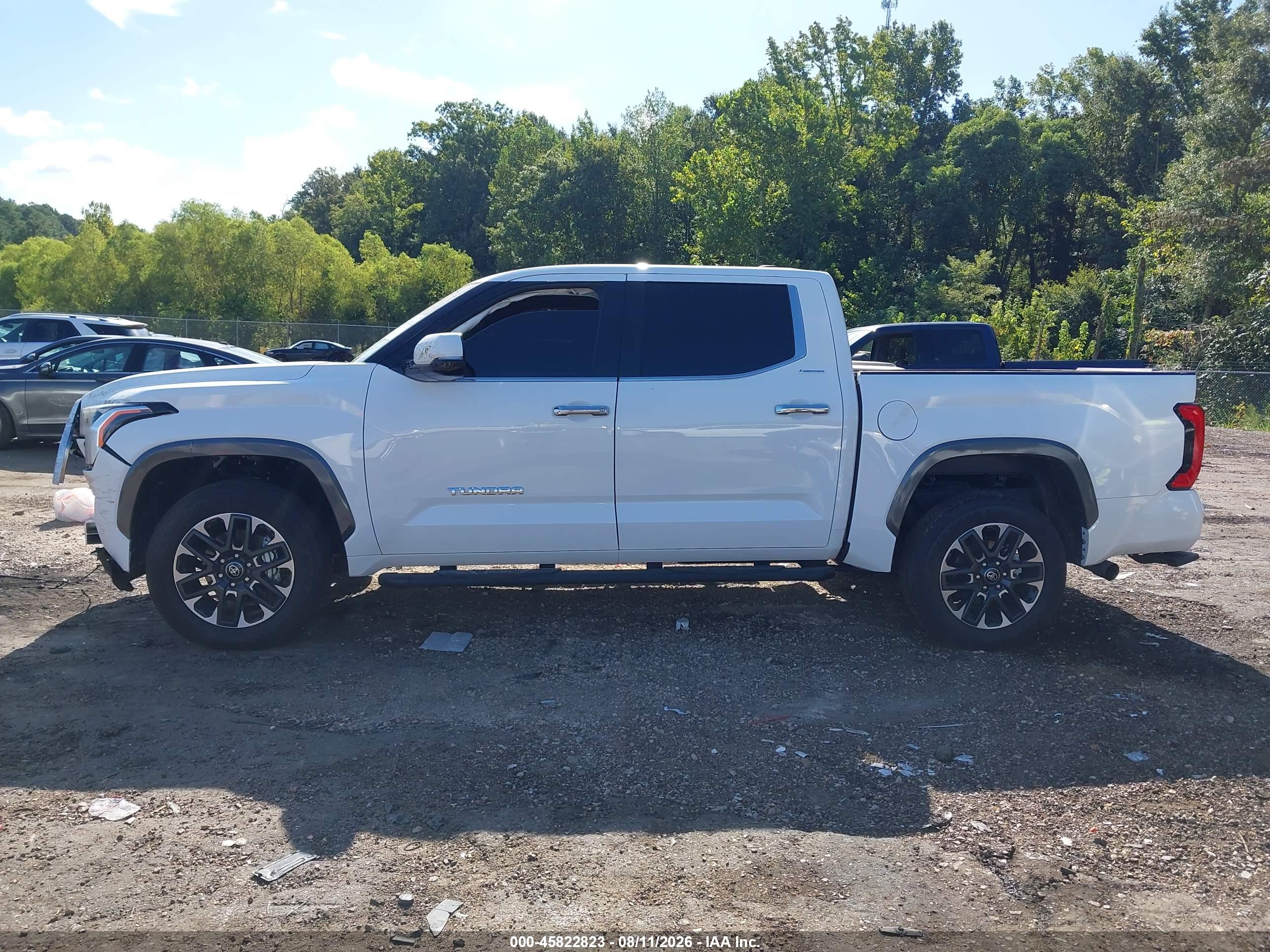 2026 TOYOTA TUNDRA LIMITED CREWMAX 5.5' BED