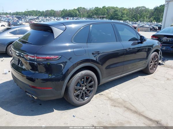 2019 PORSCHE CAYENNE S