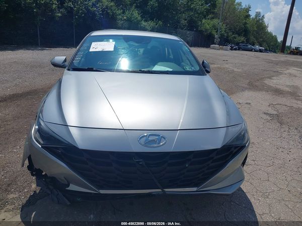 2022 HYUNDAI ELANTRA SEL