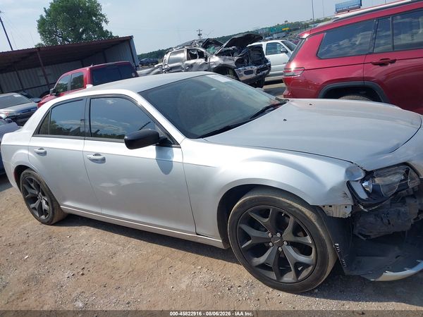 2022 CHRYSLER 300 TOURING