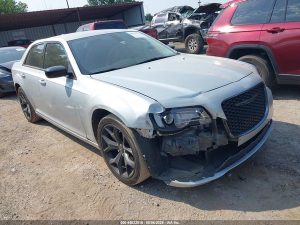 2022 CHRYSLER 300 TOURING
